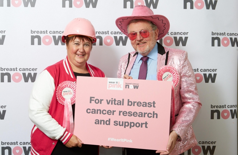 David Mundell MP Kate Wear it Pink