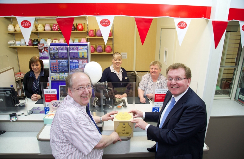 David Mundell MP helps to open Peebles Post Office