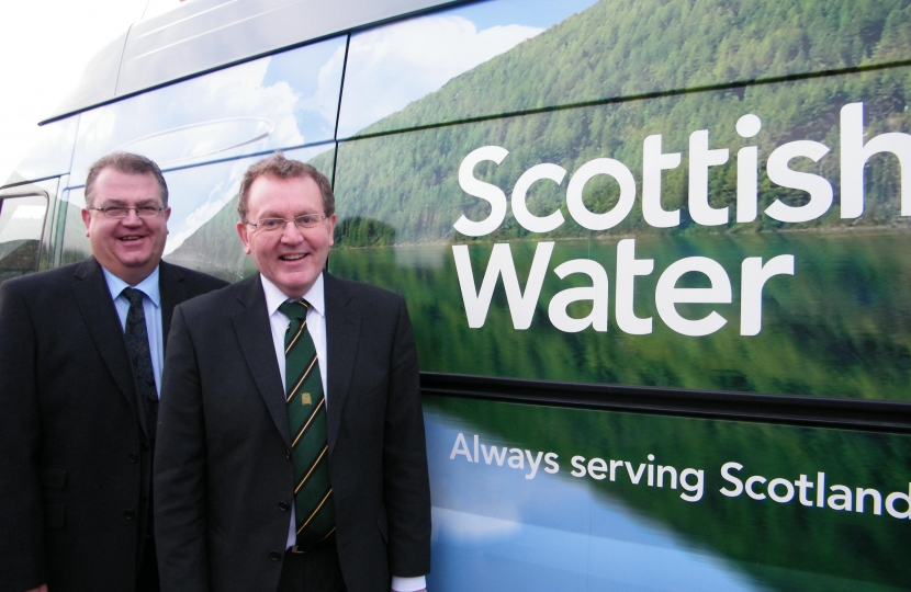 David Mundell MP with Bill Elliot, Scottish Water Regional Communities Manager