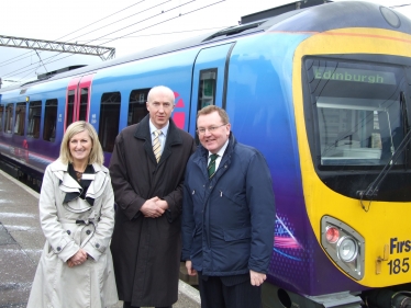 David Mundell with First Transpennine Nick Donovan and Kathryn O’Brien